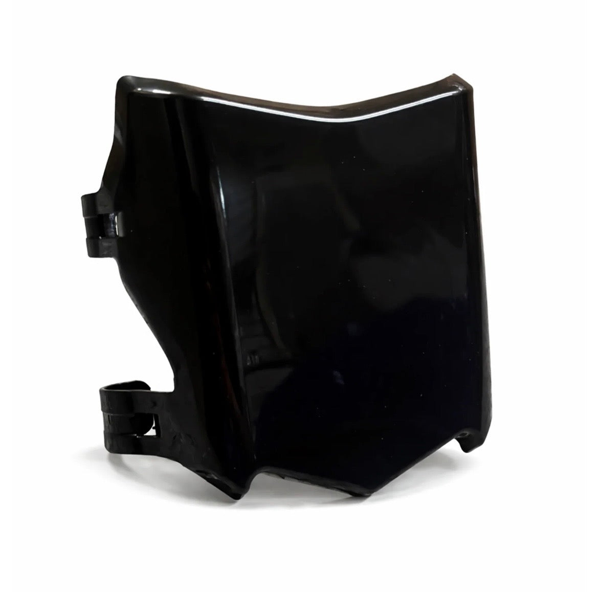 Glossy moto cuts plate